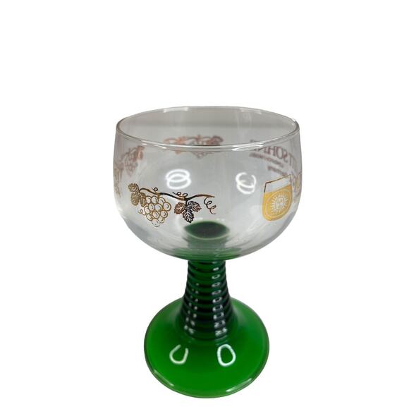 Vintage Luminarc Green Stem Rib Beehive Gold Grapevine Wine Glasses Lot Of 4 - Picture 4 of 6